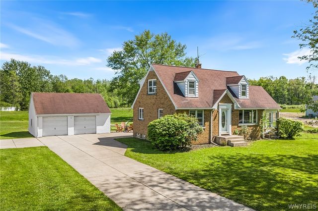801 Tonawanda Creek Road, Amherst, NY 14228