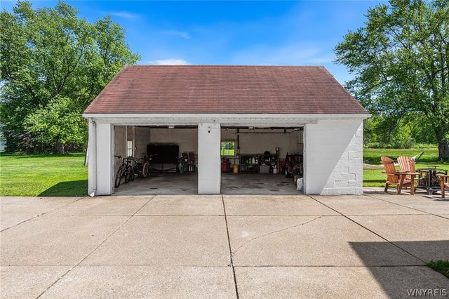 801 Tonawanda Creek Road, Amherst, NY 14228