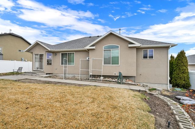 5717 W COMO LN, West Jordan, UT 84081