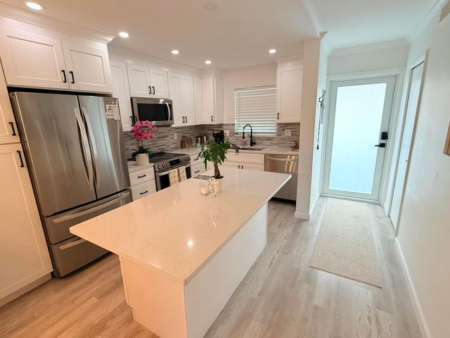 401 NE 19TH Avenue 53, Deerfield Beach, FL 33441