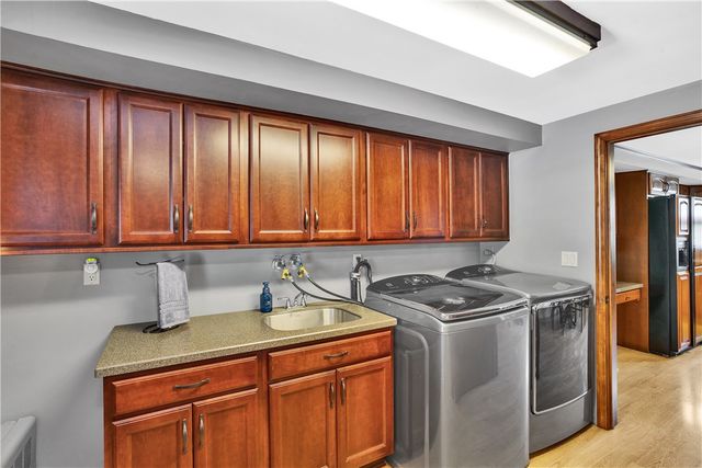 1217 Lovi Rd, New Sewickley Twp, PA 15042