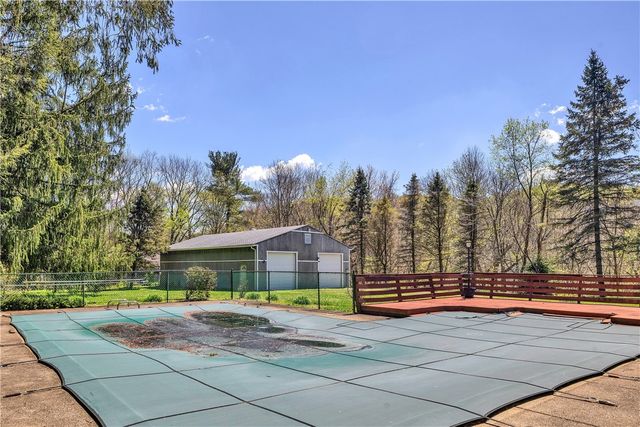 1217 Lovi Rd, New Sewickley Twp, PA 15042