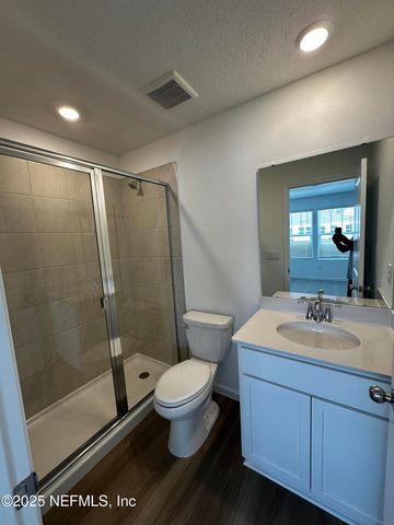 611 HOLLY LAKES Drive, Orange Park, FL 32073