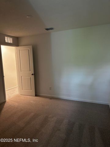 611 HOLLY LAKES Drive, Orange Park, FL 32073