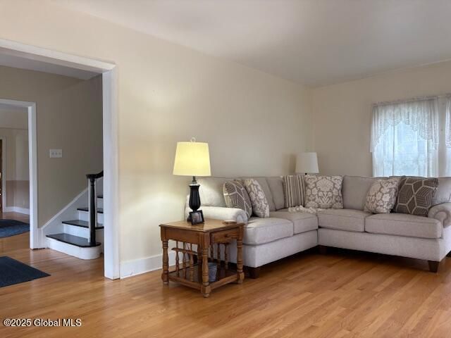 16 Edgewood Avenue, Albany, NY 12203