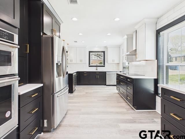 1010 Bel Air Dr, Athens, TX 75751