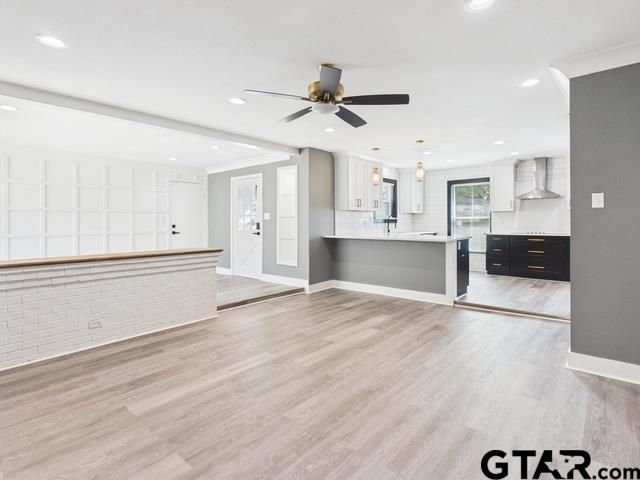 1010 Bel Air Dr, Athens, TX 75751