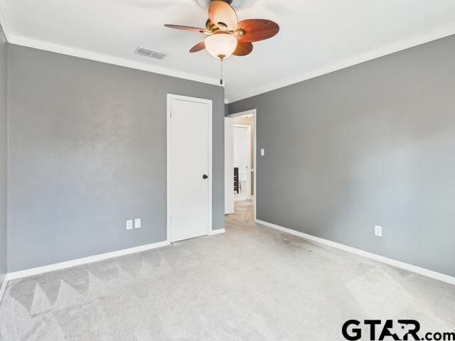 1010 Bel Air Dr, Athens, TX 75751