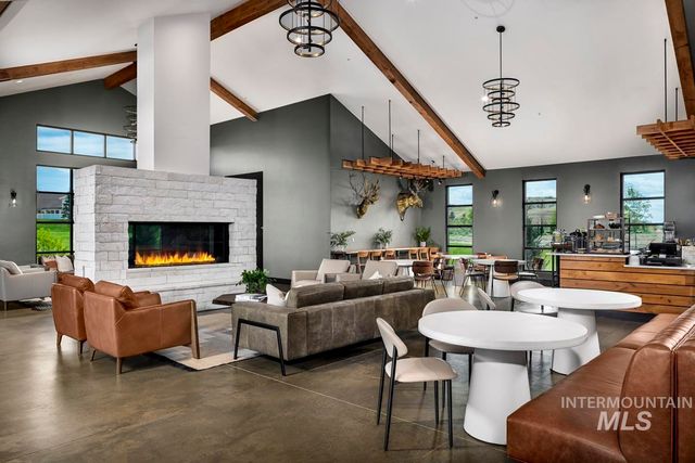13692 N Spring Creek Way, Boise, ID 83714