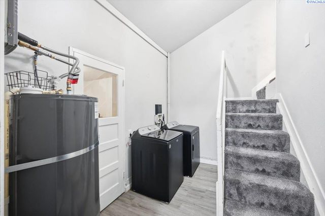 1913 W 2nd Ave., Kennewick, WA 99336