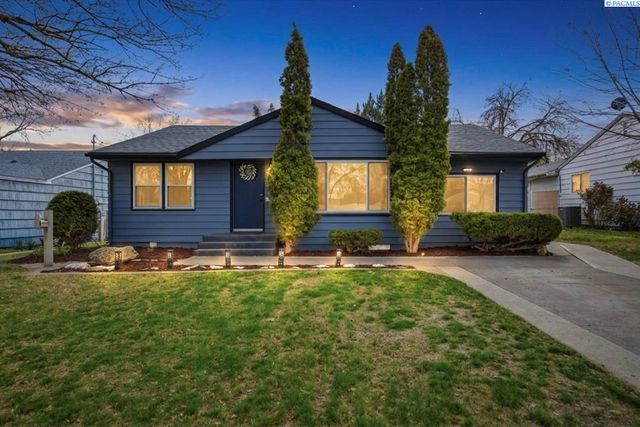 1913 W 2nd Ave., Kennewick, WA 99336