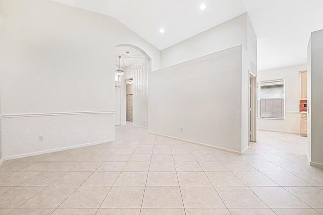 8200 Playa Del Sur Boulevard, Lake Worth, FL 33467