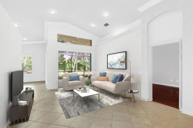 8200 Playa Del Sur Boulevard, Lake Worth, FL 33467