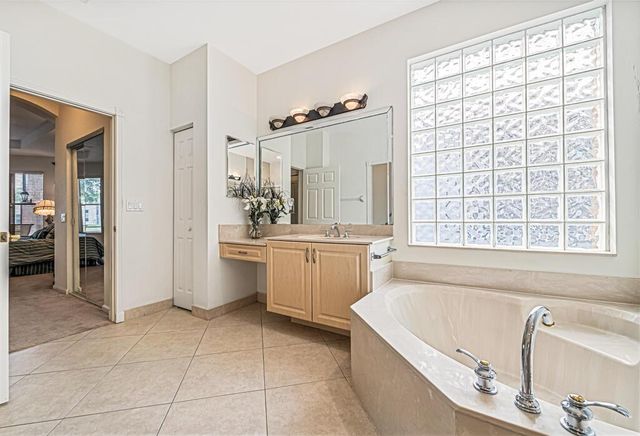 8200 Playa Del Sur Boulevard, Lake Worth, FL 33467