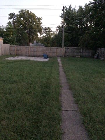 110 W 150th Street, Harvey, IL 60426