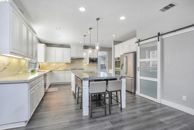 1885 Fiorita Way, Brentwood, CA 94513