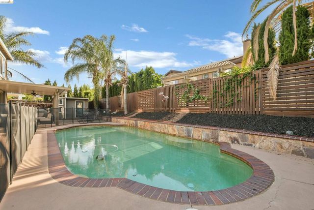1885 Fiorita Way, Brentwood, CA 94513