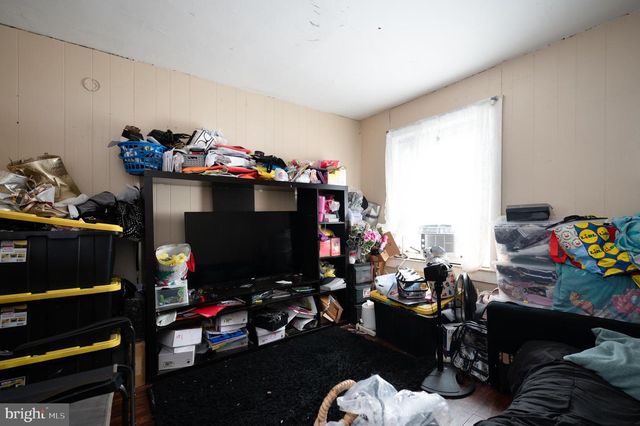 301 N 10TH ST, Darby, PA 19023