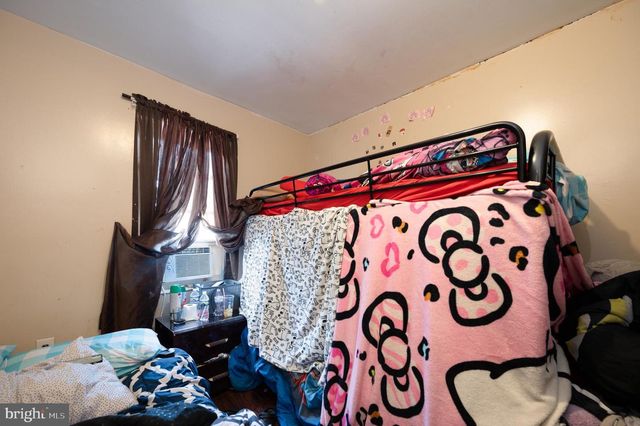 301 N 10TH ST, Darby, PA 19023