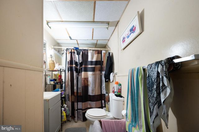 301 N 10TH ST, Darby, PA 19023