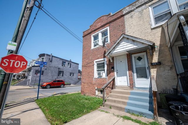 301 N 10TH ST, Darby, PA 19023