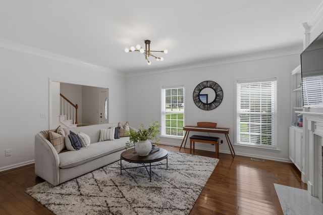 808 W Benjamin Ct, Franklin, TN 37067