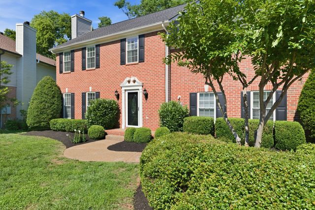 808 W Benjamin Ct, Franklin, TN 37067