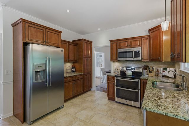 808 W Benjamin Ct, Franklin, TN 37067
