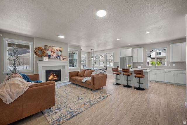 1436 W VALLEY DR, Lindon, UT 84042