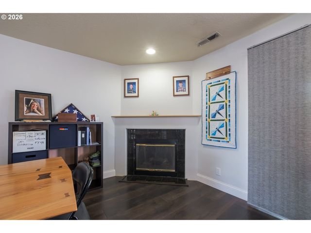 8020 Ne 104TH Ave, Vancouver, WA 98662