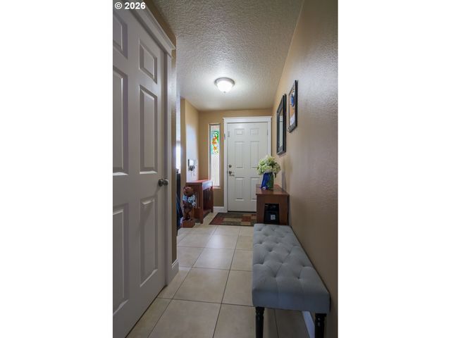 8020 Ne 104TH Ave, Vancouver, WA 98662
