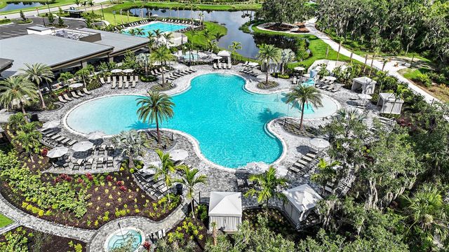 7448 MOONBEAM AVENUE, Sarasota, FL 34241