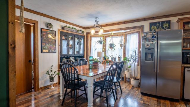 570 Missouri Avenue, Mammoth Spring, AR 72554