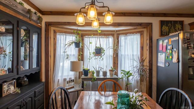 570 Missouri Avenue, Mammoth Spring, AR 72554