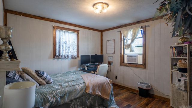 570 Missouri Avenue, Mammoth Spring, AR 72554