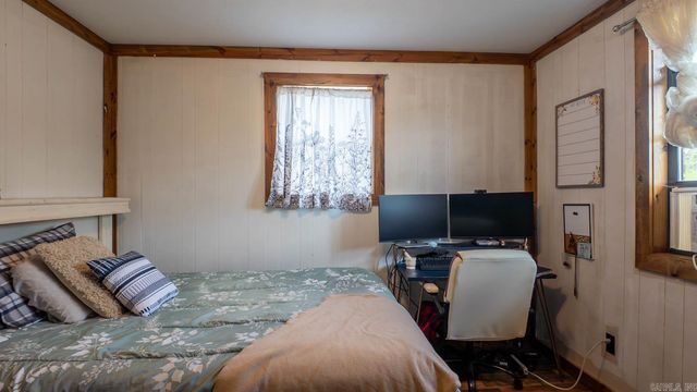 570 Missouri Avenue, Mammoth Spring, AR 72554