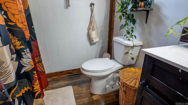 570 Missouri Avenue, Mammoth Spring, AR 72554