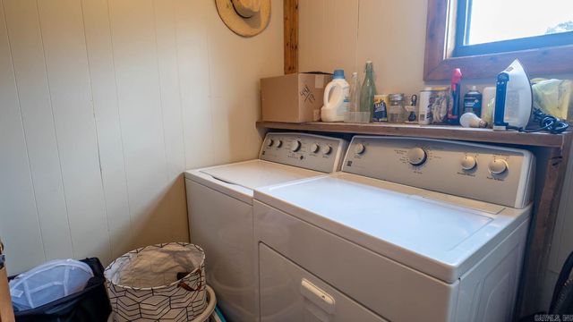 570 Missouri Avenue, Mammoth Spring, AR 72554