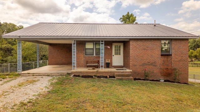 570 Missouri Avenue, Mammoth Spring, AR 72554