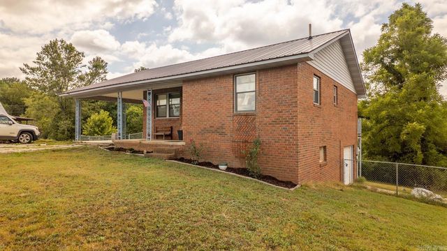 570 Missouri Avenue, Mammoth Spring, AR 72554