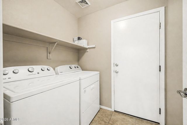 2766 E COWBOY COVE Trail, San Tan Valley, AZ 85143