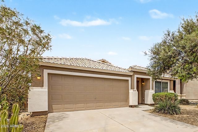 2766 E COWBOY COVE Trail, San Tan Valley, AZ 85143