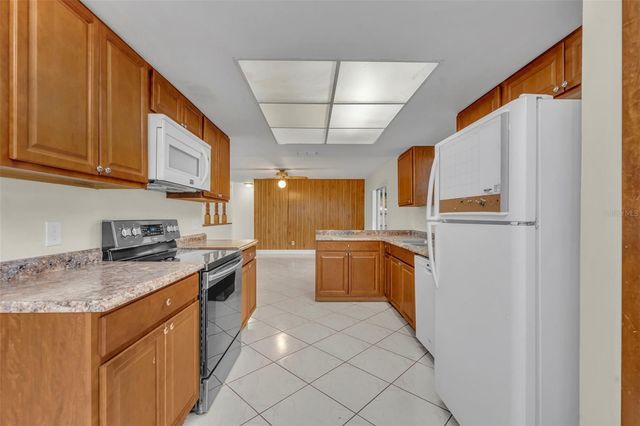 23 CARDAMON DRIVE, Orlando, FL 32825