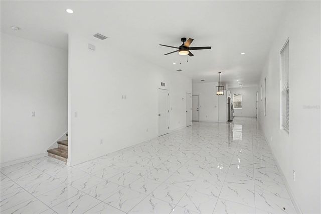 2328 W SPRUCE STREET A, Tampa, FL 33607