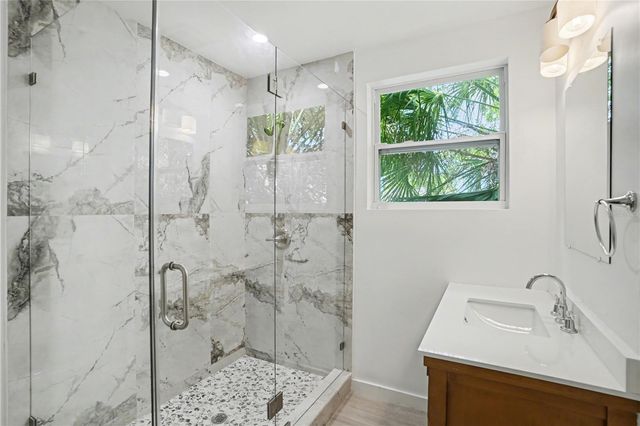 2328 W SPRUCE STREET A, Tampa, FL 33607