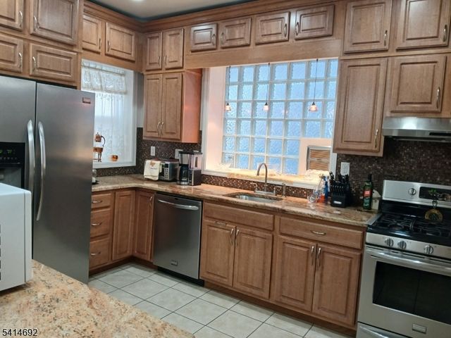 308 17Th Ave, Paterson City, NJ 07504