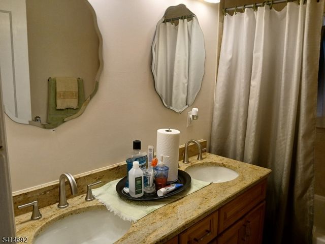 308 17Th Ave, Paterson City, NJ 07504