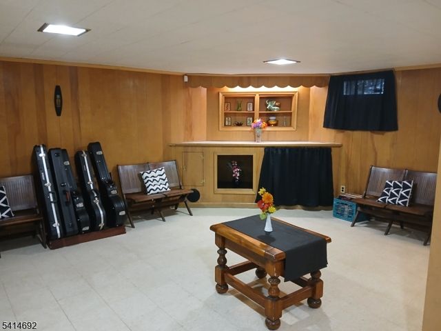 308 17Th Ave, Paterson City, NJ 07504