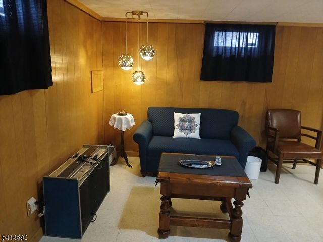 308 17Th Ave, Paterson City, NJ 07504