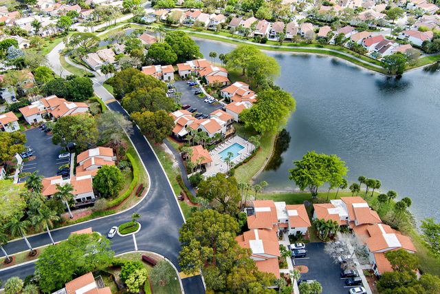 5887 Fox Hollow Drive E, Boca Raton, FL 33486